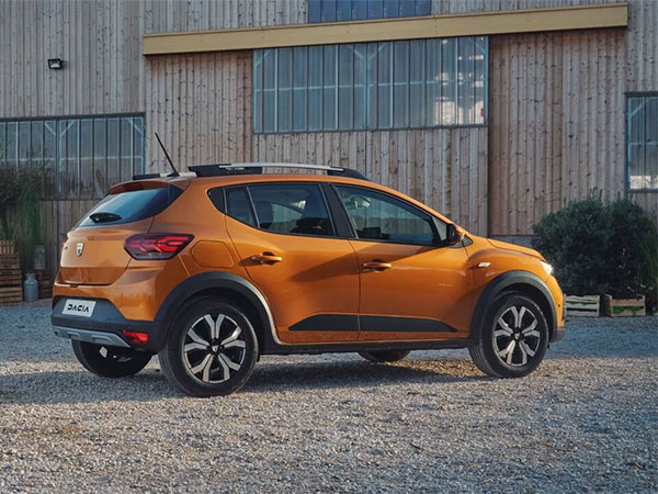 colori-disponibili-per-nuova-stepway-full-optional-casalgrande